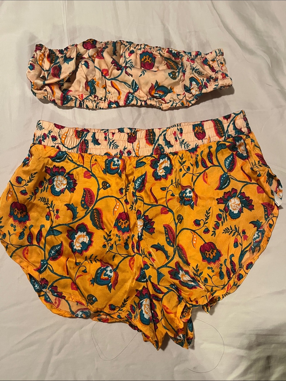 Floral Print Elastic-Waist Women’s Shorts and matching bandeau
